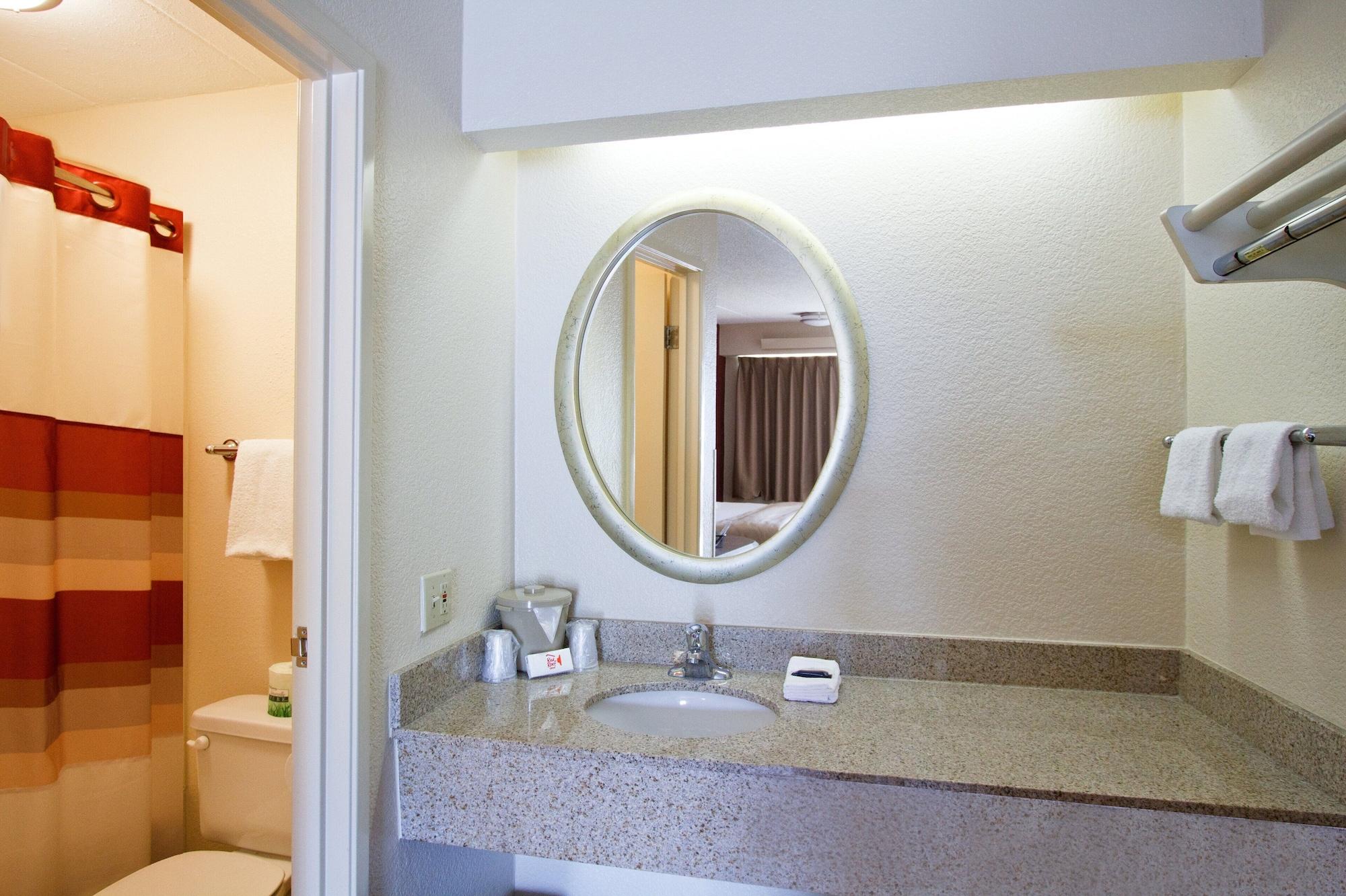Red Roof Inn Lexington South Екстериор снимка